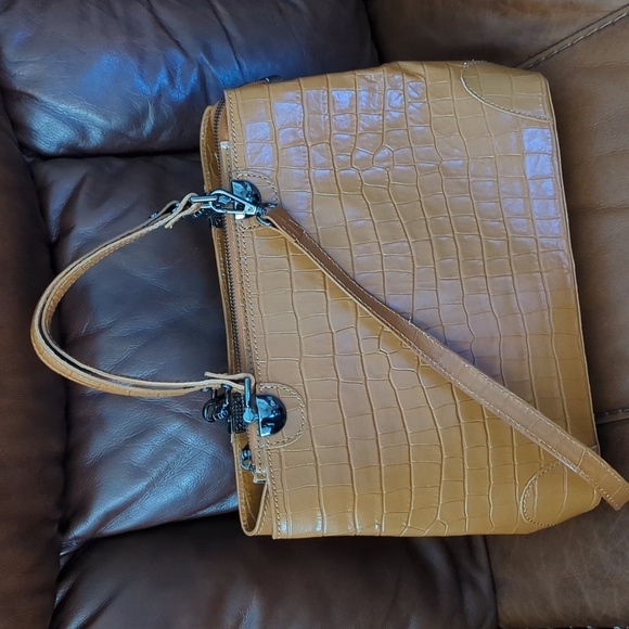 HP. Made in Italy Divina Firenze Embossed Alligator Leather 2-Way Bag - Picture 4 of 14